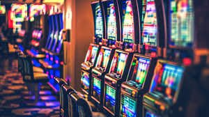 Tampilan mobile high roller yang elegan